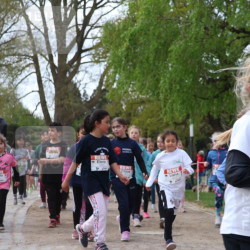 25.04.2026 - Das Zehntel Zöllner http://msf.ph/oto/9629577 25.04.2026 07:47:12 Laufen 24 meine-sportfotos.de