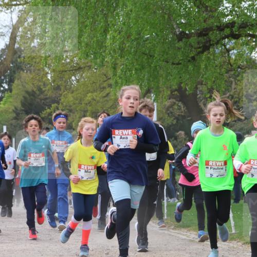 25.04.2026 - Das Zehntel Zöllner http://msf.ph/oto/9629592 25.04.2026 11:42:05 Laufen 10197, 12666, 1266 meine-sportfotos.de