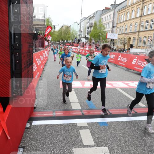 25.04.2026 - Das Zehntel Strokosch-Dieckow http://msf.ph/oto/9629604 25.04.2026 11:07:18 Ziel 5919, 6445, 6776, 6796, 6807, 6835, 6841, 6863 meine-sportfotos.de