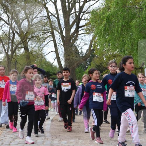 25.04.2026 - Das Zehntel Zöllner http://msf.ph/oto/9629605 25.04.2026 07:47:13 Laufen 1910, 457 meine-sportfotos.de