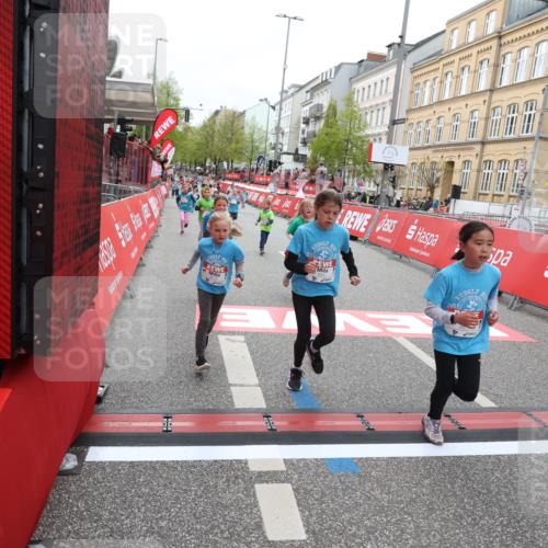 25.04.2026 - Das Zehntel Strokosch-Dieckow http://msf.ph/oto/9629616 25.04.2026 11:07:18 Ziel 5919, 6445, 6776, 6796, 6807, 6835, 6841, 6863 meine-sportfotos.de