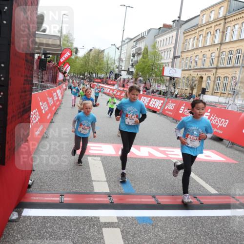 25.04.2026 - Das Zehntel Strokosch-Dieckow http://msf.ph/oto/9629621 25.04.2026 11:07:18 Ziel 5919, 6445, 6776, 6796, 6807, 6835, 6841, 6863 meine-sportfotos.de