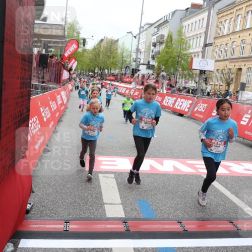 25.04.2026 - Das Zehntel Strokosch-Dieckow http://msf.ph/oto/9629630 25.04.2026 11:07:18 Ziel 5919, 6445, 6776, 6796, 6807, 6835, 6841, 6863 meine-sportfotos.de