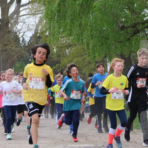 25.04.2026 - Das Zehntel Zöllner http://msf.ph/oto/9629660 25.04.2026 11:42:06 Laufen 11843, 12846, 12294, 11612 meine-sportfotos.de