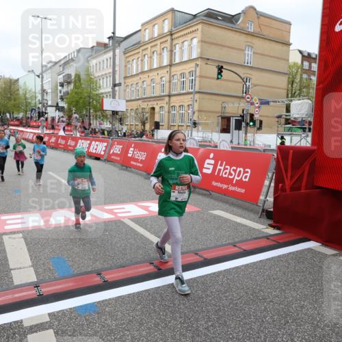 25.04.2026 - Das Zehntel Strokosch-Dieckow http://msf.ph/oto/9629673 25.04.2026 11:07:16 Ziel 5893, 5919, 6776, 6796, 6807, 6835, 6841 meine-sportfotos.de