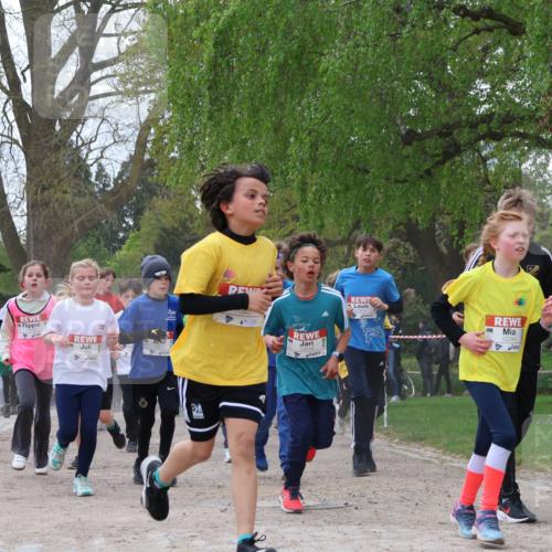 25.04.2026 - Das Zehntel Zöllner http://msf.ph/oto/9629683 25.04.2026 11:42:07 Laufen 11914, 12846, 11612 meine-sportfotos.de
