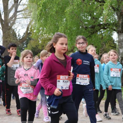 25.04.2026 - Das Zehntel Zöllner http://msf.ph/oto/9629695 25.04.2026 07:47:14 Laufen 1413, 893, 1910, 3746, 3764, 1821 meine-sportfotos.de