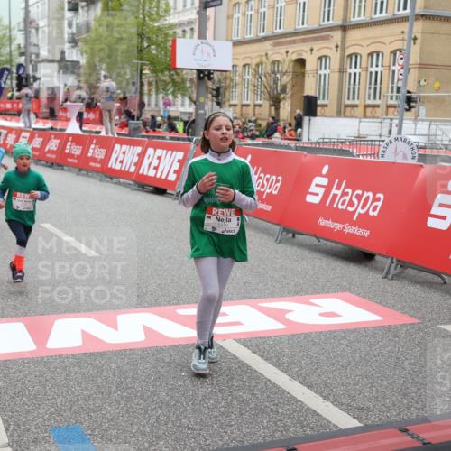 25.04.2026 - Das Zehntel Strokosch-Dieckow http://msf.ph/oto/9629715 25.04.2026 11:07:15 Ziel 5893, 5919, 6796, 6807 meine-sportfotos.de