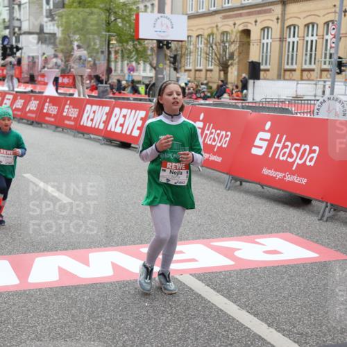 25.04.2026 - Das Zehntel Strokosch-Dieckow http://msf.ph/oto/9629718 25.04.2026 11:07:15 Ziel 5893, 5919, 6796, 6807 meine-sportfotos.de
