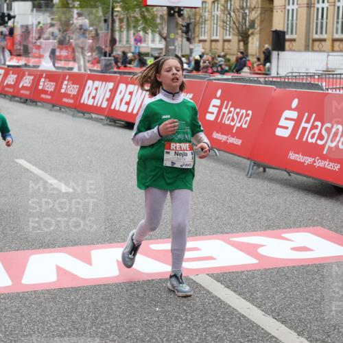 25.04.2026 - Das Zehntel Strokosch-Dieckow http://msf.ph/oto/9629727 25.04.2026 11:07:15 Ziel 5893, 5919, 6796, 6807 meine-sportfotos.de