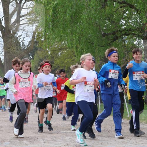 25.04.2026 - Das Zehntel Zöllner http://msf.ph/oto/9629748 25.04.2026 11:42:08 Laufen 11241, 11100, 11914, 4, 10504, 128, 10396 meine-sportfotos.de
