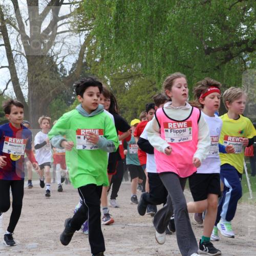 25.04.2026 - Das Zehntel Zöllner http://msf.ph/oto/9629793 25.04.2026 11:42:09 Laufen 11145, 11636, 11100 meine-sportfotos.de