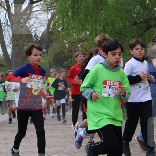 25.04.2026 - Das Zehntel Zöllner http://msf.ph/oto/9629807 25.04.2026 11:42:09 Laufen 11145, 11241, 11086 meine-sportfotos.de