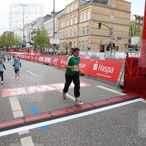 25.04.2026 - Das Zehntel Strokosch-Dieckow http://msf.ph/oto/9629812 25.04.2026 11:07:11 Ziel 5890, 5893, 6769, 6775, 6796, 6807, 7765, 7786 meine-sportfotos.de