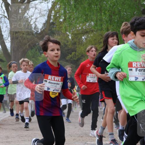 25.04.2026 - Das Zehntel Zöllner http://msf.ph/oto/9629818 25.04.2026 11:42:09 Laufen 11145, 11241, 1086 meine-sportfotos.de