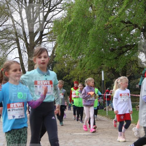 25.04.2026 - Das Zehntel Zöllner http://msf.ph/oto/9629831 25.04.2026 07:47:19 Laufen 1750, 3763, 800 meine-sportfotos.de