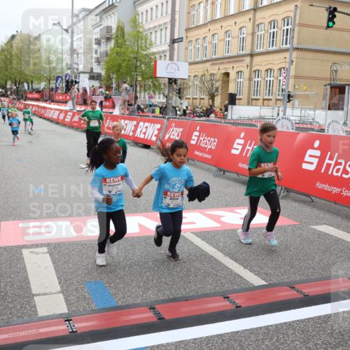 25.04.2026 - Das Zehntel Strokosch-Dieckow http://msf.ph/oto/9629835 25.04.2026 11:07:07 Ziel 5607, 5620, 5639, 5890, 6621, 6769, 6775, 7353, 7354, 7415, 7418, 7765, 7786 meine-sportfotos.de