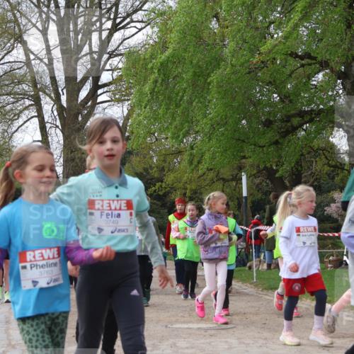 25.04.2026 - Das Zehntel Zöllner http://msf.ph/oto/9629837 25.04.2026 07:47:19 Laufen 1750, 3763, 850, 3749 meine-sportfotos.de