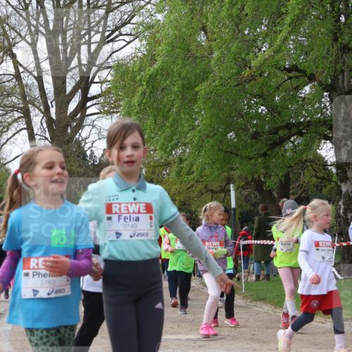 25.04.2026 - Das Zehntel Zöllner http://msf.ph/oto/9629843 25.04.2026 07:47:19 Laufen 1750, 3763, 3749 meine-sportfotos.de