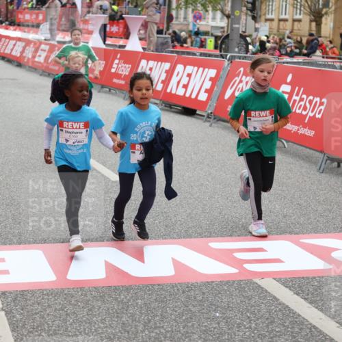 25.04.2026 - Das Zehntel Strokosch-Dieckow http://msf.ph/oto/9629867 25.04.2026 11:07:06 Ziel 5607, 5620, 5639, 5890, 6621, 6769, 6775, 7068, 7083, 7353, 7354, 7415, 7418, 7765, 7786, 7816, 7871 meine-sportfotos.de