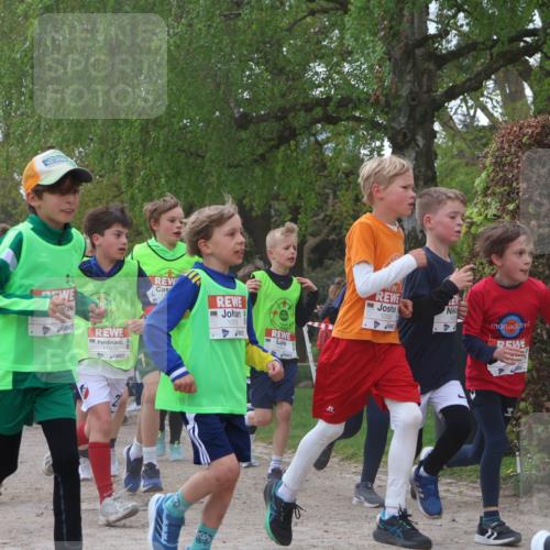 25.04.2026 - Das Zehntel Zöllner http://msf.ph/oto/9629906 25.04.2026 11:42:12 Laufen 10190, 11972, 1079, 10592, 250, 114 meine-sportfotos.de
