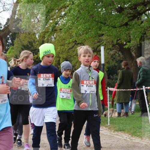 25.04.2026 - Das Zehntel Zöllner http://msf.ph/oto/9629918 25.04.2026 07:47:21 Laufen 2177, 2221, 3777, 3133, 3767 meine-sportfotos.de