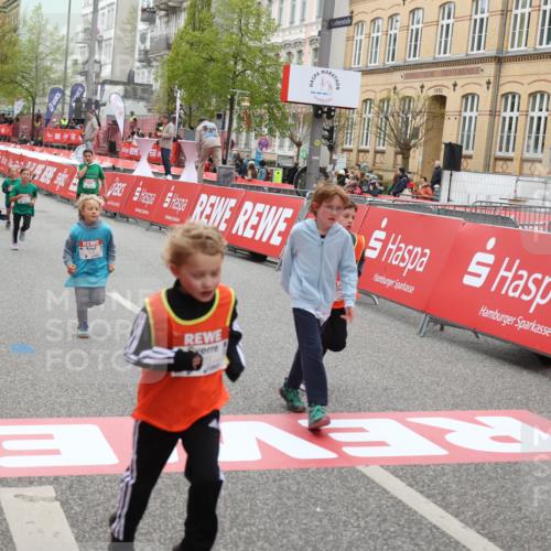 25.04.2026 - Das Zehntel Strokosch-Dieckow http://msf.ph/oto/9629931 25.04.2026 11:07:02 Ziel 5191, 5607, 5620, 5623, 5639, 5640, 6621, 7068, 7083, 7353, 7354, 7415, 7418, 7460, 7816, 7871 meine-sportfotos.de