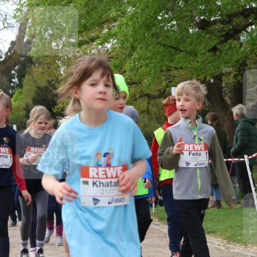 25.04.2026 - Das Zehntel Zöllner http://msf.ph/oto/9629936 25.04.2026 07:47:22 Laufen 2220, 2177, 3767 meine-sportfotos.de