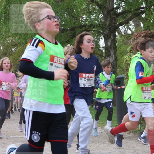 25.04.2026 - Das Zehntel Zöllner http://msf.ph/oto/9629944 25.04.2026 11:42:13 Laufen 11250, 10190, 12007, 11972, 11966 meine-sportfotos.de