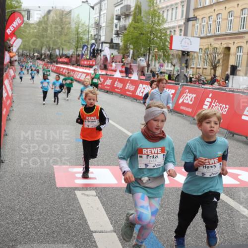 25.04.2026 - Das Zehntel Strokosch-Dieckow http://msf.ph/oto/9629961 25.04.2026 11:07:02 Ziel 5191, 5607, 5620, 5623, 5639, 5640, 6621, 7068, 7083, 7353, 7354, 7415, 7418, 7460, 7816, 7871 meine-sportfotos.de