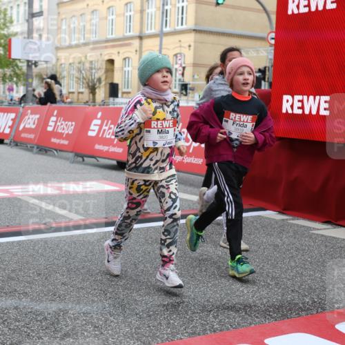 25.04.2026 - Das Zehntel Strokosch-Dieckow http://msf.ph/oto/9629962 25.04.2026 09:02:47 Ziel 1007, 1012, 1425, 1435, 1813, 2228, 2235, 2375, 2847, 2850, 3061, 3072, 3681, 3787, 3819, 3820, 3954 meine-sportfotos.de