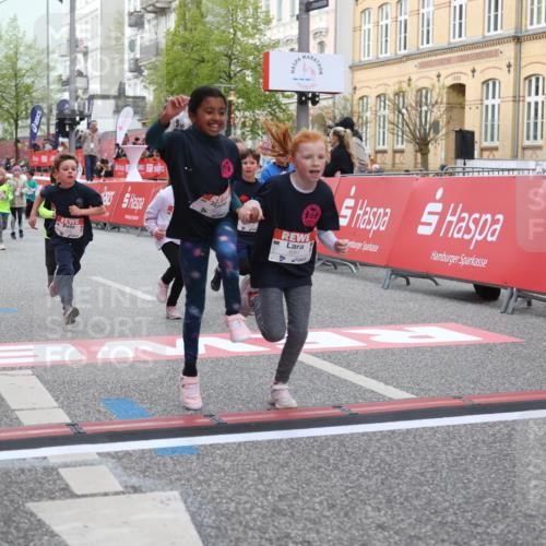 25.04.2026 - Das Zehntel Strokosch-Dieckow http://msf.ph/oto/9630010 25.04.2026 09:02:48 Ziel 1007, 1012, 1425, 1435, 1813, 2139, 2143, 2198, 2228, 2235, 2375, 2448, 2847, 2850, 3061, 3072, 3681, 3787, 3819, 3820 meine-sportfotos.de