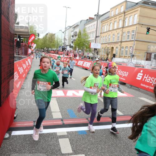 25.04.2026 - Das Zehntel Strokosch-Dieckow http://msf.ph/oto/9630012 25.04.2026 11:07:00 Ziel 5010, 5191, 5607, 5620, 5623, 5640, 6626, 7068, 7083, 7353, 7415, 7418, 7454, 7460, 7816, 7871 meine-sportfotos.de