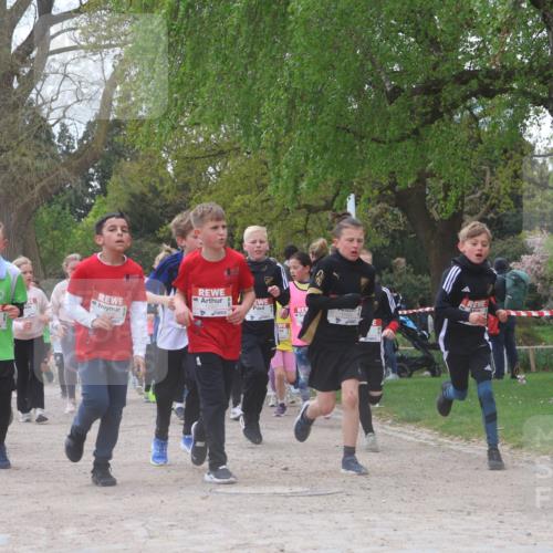 25.04.2026 - Das Zehntel Zöllner http://msf.ph/oto/9630054 25.04.2026 11:42:15 Laufen 10288, 12927, 11216 meine-sportfotos.de