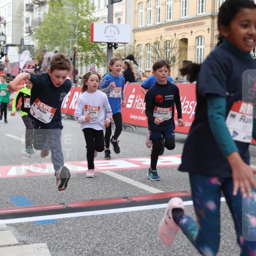 25.04.2026 - Das Zehntel Strokosch-Dieckow http://msf.ph/oto/9630058 25.04.2026 09:02:49 Ziel 1007, 1012, 1425, 1435, 1813, 2139, 2143, 2198, 2228, 2235, 2375, 2448, 2847, 3061, 3072, 3681, 3787, 3819, 3820 meine-sportfotos.de