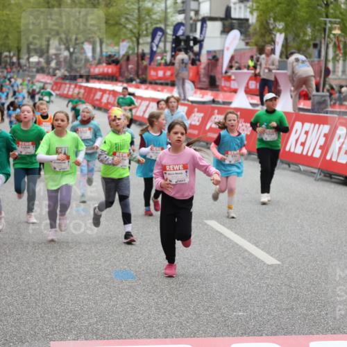 25.04.2026 - Das Zehntel Strokosch-Dieckow http://msf.ph/oto/9630075 25.04.2026 11:06:57 Ziel 5010, 5191, 5618, 5622, 5623, 5637, 5640, 5642, 6002, 6626, 7454, 7460, 7580, 7614 meine-sportfotos.de