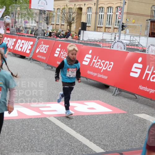 25.04.2026 - Das Zehntel Strokosch-Dieckow http://msf.ph/oto/9630085 25.04.2026 11:06:56 Ziel 5010, 5618, 5622, 5623, 5637, 5640, 5642, 6002, 6626, 7454, 7460, 7580, 7614 meine-sportfotos.de