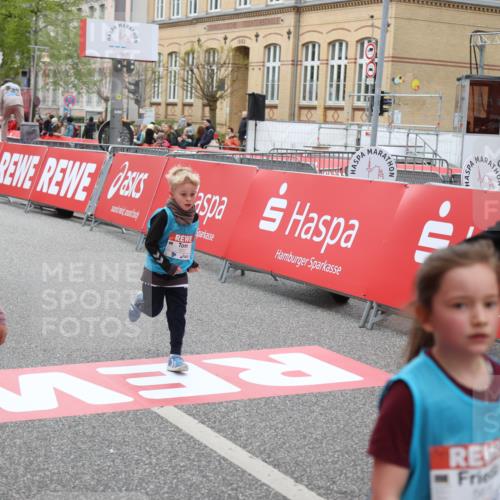 25.04.2026 - Das Zehntel Strokosch-Dieckow http://msf.ph/oto/9630090 25.04.2026 11:06:55 Ziel 5010, 5618, 5622, 5623, 5637, 5642, 6002, 6626, 7454, 7460, 7580, 7614 meine-sportfotos.de