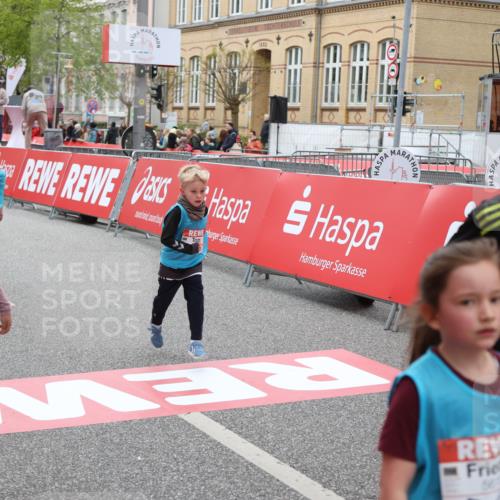 25.04.2026 - Das Zehntel Strokosch-Dieckow http://msf.ph/oto/9630091 25.04.2026 11:06:55 Ziel 5010, 5618, 5622, 5623, 5637, 5642, 6002, 6626, 7454, 7460, 7580, 7614 meine-sportfotos.de