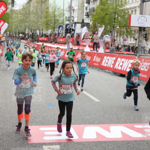 25.04.2026 - Das Zehntel Strokosch-Dieckow http://msf.ph/oto/9630095 25.04.2026 11:06:55 Ziel 5010, 5618, 5622, 5623, 5637, 5642, 6002, 6626, 7454, 7460, 7580, 7614 meine-sportfotos.de