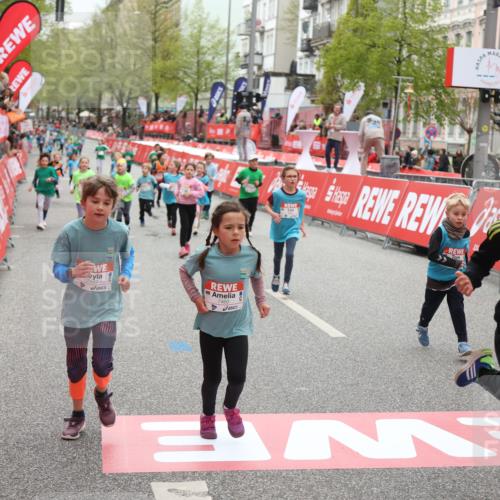 25.04.2026 - Das Zehntel Strokosch-Dieckow http://msf.ph/oto/9630096 25.04.2026 11:06:55 Ziel 5010, 5618, 5622, 5623, 5637, 5642, 6002, 6626, 7454, 7460, 7580, 7614 meine-sportfotos.de