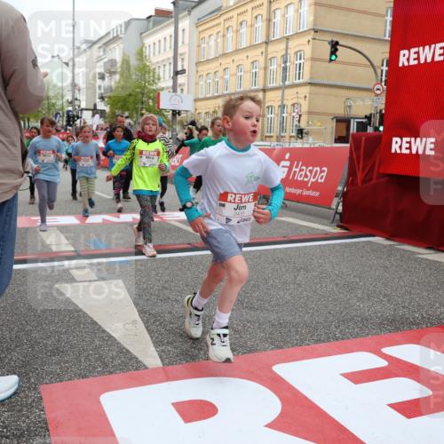 25.04.2026 - Das Zehntel Strokosch-Dieckow http://msf.ph/oto/9630109 25.04.2026 09:02:54 Ziel 1232, 1337, 1343, 1716, 1813, 2003, 2139, 2143, 2198, 2388, 2448, 2457, 3061, 3072, 3650, 3681, 3694, 3786, 3793, 3794 meine-sportfotos.de