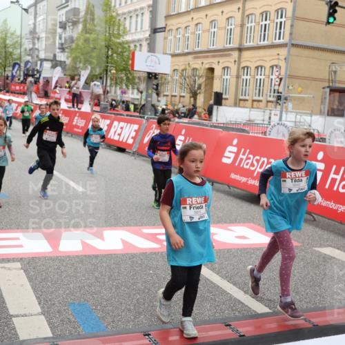 25.04.2026 - Das Zehntel Strokosch-Dieckow http://msf.ph/oto/9630113 25.04.2026 11:06:54 Ziel 5010, 5618, 5622, 5623, 5637, 5642, 6002, 6626, 7454, 7460, 7580, 7614 meine-sportfotos.de