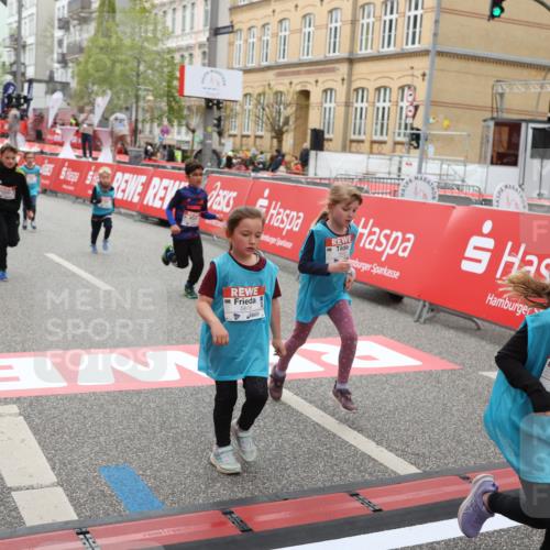 25.04.2026 - Das Zehntel Strokosch-Dieckow http://msf.ph/oto/9630118 25.04.2026 11:06:53 Ziel 5010, 5618, 5622, 5637, 5642, 6002, 6626, 7454, 7580, 7614 meine-sportfotos.de