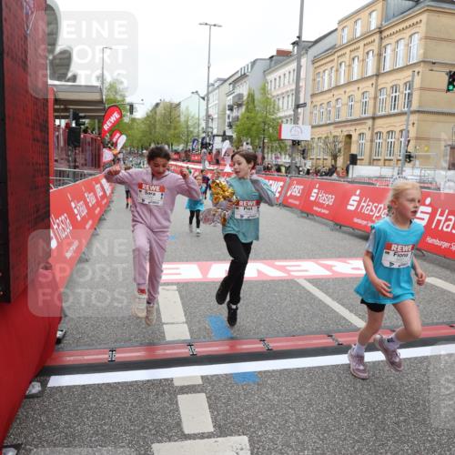 25.04.2026 - Das Zehntel Strokosch-Dieckow http://msf.ph/oto/9630142 25.04.2026 11:06:51 Ziel 5618, 5622, 5637, 5642, 6002, 7580, 7614, 7894, 7902 meine-sportfotos.de