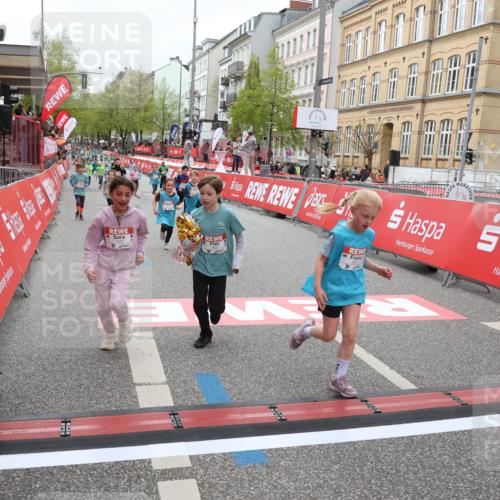 25.04.2026 - Das Zehntel Strokosch-Dieckow http://msf.ph/oto/9630151 25.04.2026 11:06:51 Ziel 5618, 5622, 5637, 5642, 6002, 7580, 7614, 7894, 7902 meine-sportfotos.de