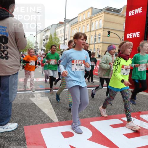 25.04.2026 - Das Zehntel Strokosch-Dieckow http://msf.ph/oto/9630160 25.04.2026 09:02:56 Ziel 1232, 1337, 1343, 1716, 2003, 2139, 2143, 2198, 2388, 2448, 2457, 2595, 3434, 3435, 3649, 3650, 3694, 3747, 3786, 3793, 3794 meine-sportfotos.de