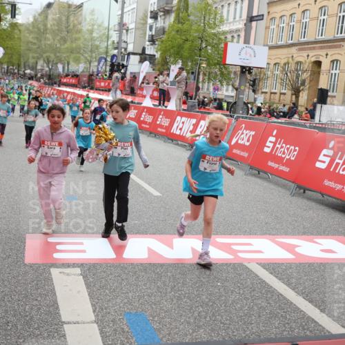 25.04.2026 - Das Zehntel Strokosch-Dieckow http://msf.ph/oto/9630161 25.04.2026 11:06:50 Ziel 5637, 5843, 5845, 6985, 7580, 7614, 7892, 7894, 7902 meine-sportfotos.de