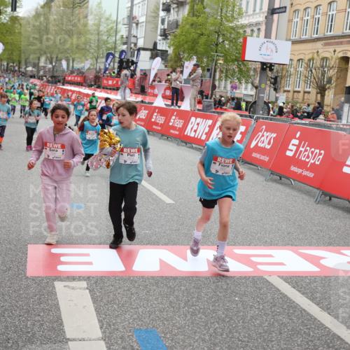 25.04.2026 - Das Zehntel Strokosch-Dieckow http://msf.ph/oto/9630164 25.04.2026 11:06:50 Ziel 5637, 5843, 5845, 6985, 7580, 7614, 7892, 7894, 7902 meine-sportfotos.de