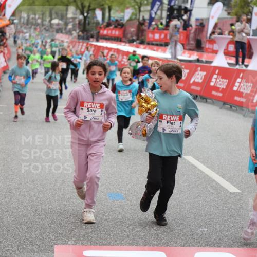 25.04.2026 - Das Zehntel Strokosch-Dieckow http://msf.ph/oto/9630169 25.04.2026 11:06:50 Ziel 5637, 5843, 5845, 6985, 7580, 7614, 7892, 7894, 7902 meine-sportfotos.de